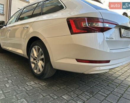 Белый Шкода Суперб, объемом двигателя 1.97 л и пробегом 163 тыс. км за 19500 $, фото 53 на Automoto.ua