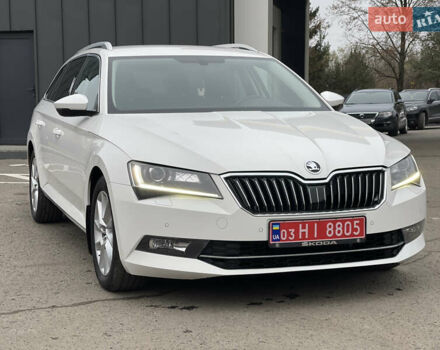 Белый Шкода Суперб, объемом двигателя 2 л и пробегом 254 тыс. км за 15800 $, фото 9 на Automoto.ua