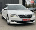 Белый Шкода Суперб, объемом двигателя 2 л и пробегом 254 тыс. км за 15800 $, фото 9 на Automoto.ua