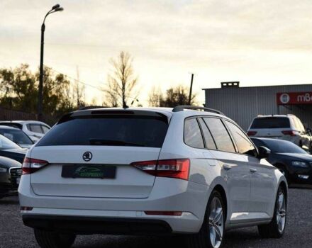 Білий Шкода Суперб, об'ємом двигуна 1.6 л та пробігом 243 тис. км за 13850 $, фото 1 на Automoto.ua