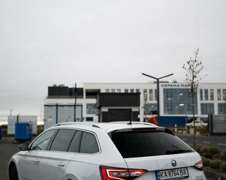 Білий Шкода Суперб, об'ємом двигуна 1.97 л та пробігом 327 тис. км за 17000 $, фото 14 на Automoto.ua