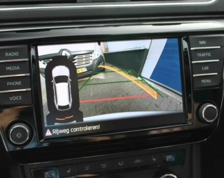 Білий Шкода Суперб, об'ємом двигуна 1.8 л та пробігом 72 тис. км за 7800 $, фото 9 на Automoto.ua