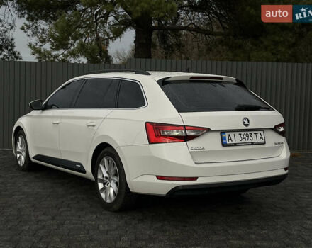 Белый Шкода Суперб, объемом двигателя 1.97 л и пробегом 265 тыс. км за 14999 $, фото 6 на Automoto.ua