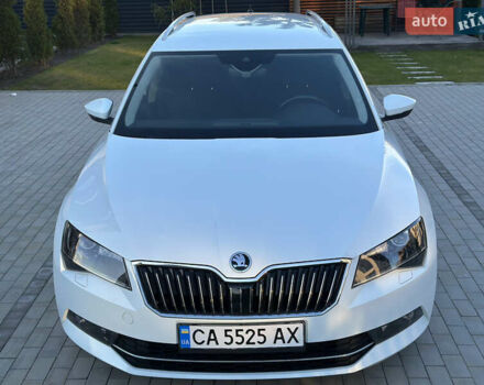 Белый Шкода Суперб, объемом двигателя 1.97 л и пробегом 225 тыс. км за 17800 $, фото 15 на Automoto.ua