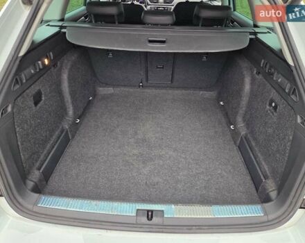 Білий Шкода Суперб, об'ємом двигуна 2 л та пробігом 288 тис. км за 15999 $, фото 26 на Automoto.ua