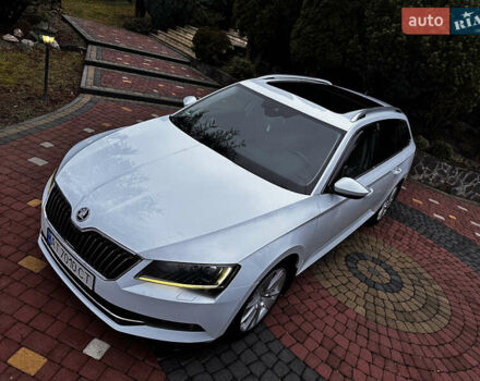 Белый Шкода Суперб, объемом двигателя 2 л и пробегом 250 тыс. км за 13900 $, фото 15 на Automoto.ua