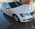 Білий Шкода Суперб, об'ємом двигуна 2 л та пробігом 270 тис. км за 15400 $, фото 1 на Automoto.ua