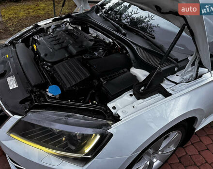 Белый Шкода Суперб, объемом двигателя 2 л и пробегом 250 тыс. км за 13900 $, фото 39 на Automoto.ua