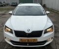 Белый Шкода Суперб, объемом двигателя 2 л и пробегом 148 тыс. км за 6000 $, фото 1 на Automoto.ua