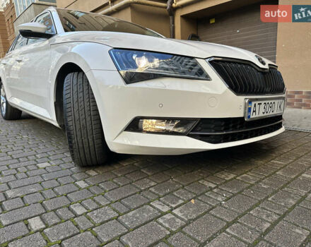 Белый Шкода Суперб, объемом двигателя 1.97 л и пробегом 163 тыс. км за 19500 $, фото 45 на Automoto.ua