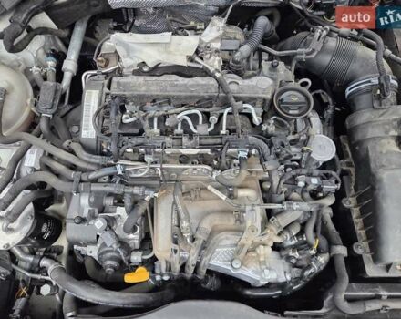 Білий Шкода Суперб, об'ємом двигуна 2 л та пробігом 288 тис. км за 15999 $, фото 16 на Automoto.ua