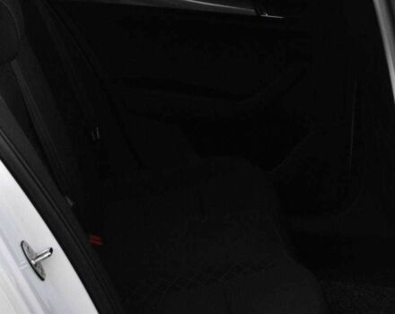 Білий Шкода Суперб, об'ємом двигуна 1.6 л та пробігом 243 тис. км за 13850 $, фото 14 на Automoto.ua
