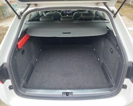 Білий Шкода Суперб, об'ємом двигуна 1.6 л та пробігом 200 тис. км за 12800 $, фото 12 на Automoto.ua