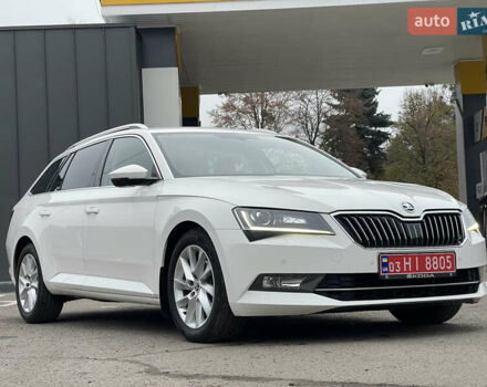 Белый Шкода Суперб, объемом двигателя 2 л и пробегом 254 тыс. км за 15800 $, фото 21 на Automoto.ua