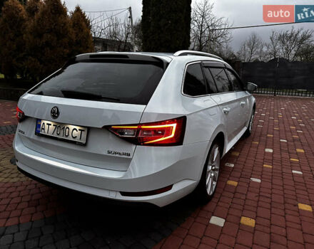 Белый Шкода Суперб, объемом двигателя 2 л и пробегом 250 тыс. км за 13900 $, фото 46 на Automoto.ua