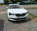 Белый Шкода Суперб, объемом двигателя 1.97 л и пробегом 240 тыс. км за 14500 $, фото 1 на Automoto.ua