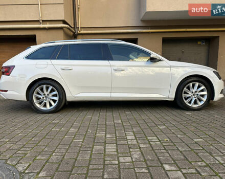 Белый Шкода Суперб, объемом двигателя 1.97 л и пробегом 163 тыс. км за 19500 $, фото 69 на Automoto.ua