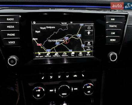 Белый Шкода Суперб, объемом двигателя 2 л и пробегом 250 тыс. км за 13900 $, фото 40 на Automoto.ua