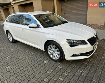 Белый Шкода Суперб, объемом двигателя 1.97 л и пробегом 163 тыс. км за 19500 $, фото 62 на Automoto.ua