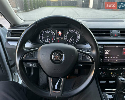 Белый Шкода Суперб, объемом двигателя 1.97 л и пробегом 225 тыс. км за 17800 $, фото 55 на Automoto.ua