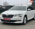 Белый Шкода Суперб, объемом двигателя 2 л и пробегом 254 тыс. км за 15800 $, фото 1 на Automoto.ua