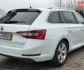 Білий Шкода Суперб, об'ємом двигуна 2 л та пробігом 288 тис. км за 15999 $, фото 53 на Automoto.ua