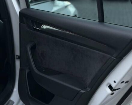 Белый Шкода Суперб, объемом двигателя 1.97 л и пробегом 238 тыс. км за 18900 $, фото 13 на Automoto.ua