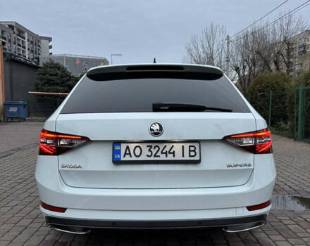 Белый Шкода Суперб, объемом двигателя 1.97 л и пробегом 291 тыс. км за 18900 $, фото 6 на Automoto.ua