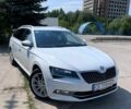 Белый Шкода Суперб, объемом двигателя 1.97 л и пробегом 217 тыс. км за 23500 $, фото 1 на Automoto.ua