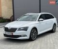 Белый Шкода Суперб, объемом двигателя 1.6 л и пробегом 241 тыс. км за 14999 $, фото 1 на Automoto.ua