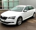 Білий Шкода Суперб, об'ємом двигуна 2 л та пробігом 33 тис. км за 29600 $, фото 1 на Automoto.ua