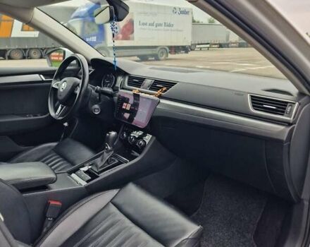 Белый Шкода Суперб, объемом двигателя 1.6 л и пробегом 220 тыс. км за 18200 $, фото 61 на Automoto.ua