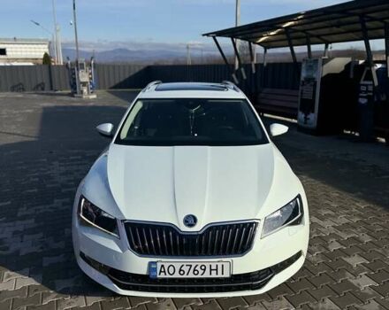 Белый Шкода Суперб, объемом двигателя 1.97 л и пробегом 224 тыс. км за 20000 $, фото 1 на Automoto.ua