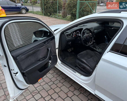 Белый Шкода Суперб, объемом двигателя 1.97 л и пробегом 291 тыс. км за 18900 $, фото 10 на Automoto.ua