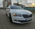 Білий Шкода Суперб, об'ємом двигуна 1.6 л та пробігом 244 тис. км за 15000 $, фото 1 на Automoto.ua