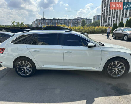 Белый Шкода Суперб, объемом двигателя 1.97 л и пробегом 287 тыс. км за 20500 $, фото 17 на Automoto.ua