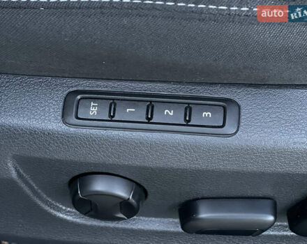 Білий Шкода Суперб, об'ємом двигуна 1.6 л та пробігом 240 тис. км за 13250 $, фото 35 на Automoto.ua