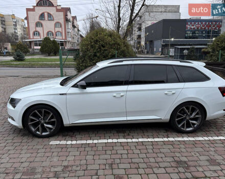 Белый Шкода Суперб, объемом двигателя 1.97 л и пробегом 291 тыс. км за 18900 $, фото 4 на Automoto.ua