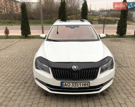 Білий Шкода Суперб, об'ємом двигуна 2 л та пробігом 160 тис. км за 20500 $, фото 2 на Automoto.ua