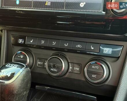 Белый Шкода Суперб, объемом двигателя 1.97 л и пробегом 224 тыс. км за 20000 $, фото 60 на Automoto.ua