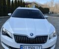 Білий Шкода Суперб, об'ємом двигуна 2 л та пробігом 296 тис. км за 14500 $, фото 1 на Automoto.ua