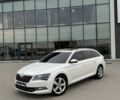 Білий Шкода Суперб, об'ємом двигуна 2 л та пробігом 278 тис. км за 16800 $, фото 4 на Automoto.ua