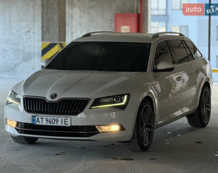 Белый Шкода Суперб, объемом двигателя 1.97 л и пробегом 225 тыс. км за 17500 $, фото 14 на Automoto.ua