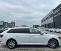 Белый Шкода Суперб, объемом двигателя 1.6 л и пробегом 117 тыс. км за 17590 $, фото 4 на Automoto.ua