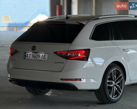 Белый Шкода Суперб, объемом двигателя 1.97 л и пробегом 225 тыс. км за 17500 $, фото 21 на Automoto.ua