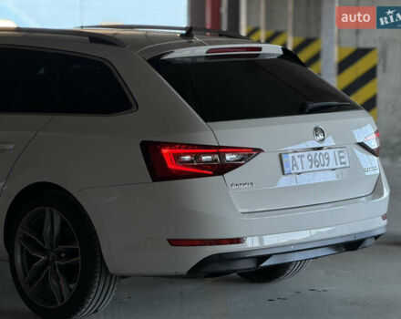 Белый Шкода Суперб, объемом двигателя 1.97 л и пробегом 225 тыс. км за 17500 $, фото 26 на Automoto.ua