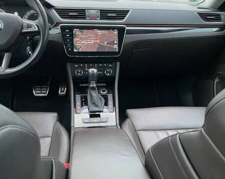 Белый Шкода Суперб, объемом двигателя 1.97 л и пробегом 268 тыс. км за 19999 $, фото 29 на Automoto.ua