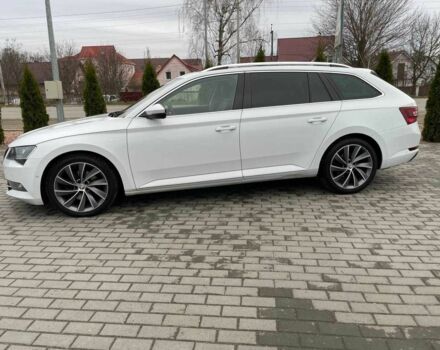 Белый Шкода Суперб, объемом двигателя 2 л и пробегом 268 тыс. км за 19999 $, фото 9 на Automoto.ua