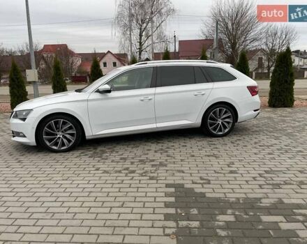 Белый Шкода Суперб, объемом двигателя 1.97 л и пробегом 268 тыс. км за 19999 $, фото 8 на Automoto.ua