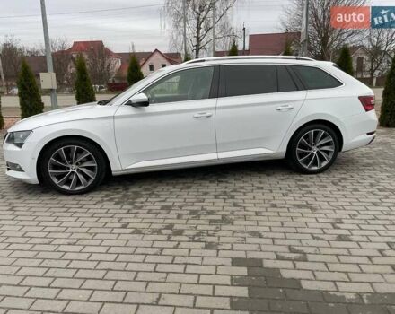 Белый Шкода Суперб, объемом двигателя 1.97 л и пробегом 268 тыс. км за 19999 $, фото 6 на Automoto.ua